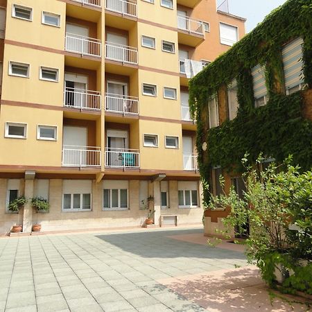 朱斯蒂6住宅酒店 米兰 外观 照片